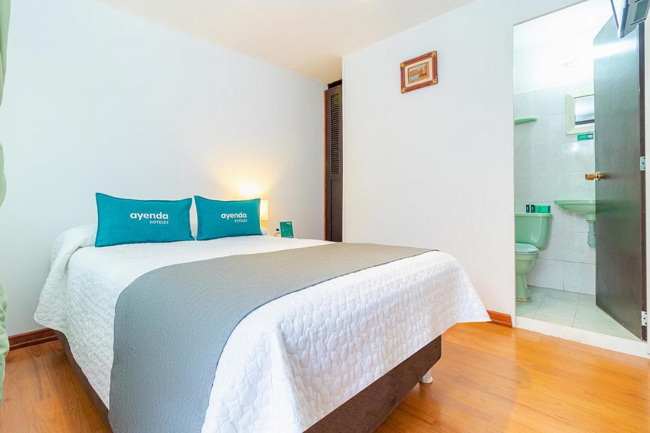 Ayenda 1080 Bogota Alpes Castellana Bed & Breakfast Exterior photo