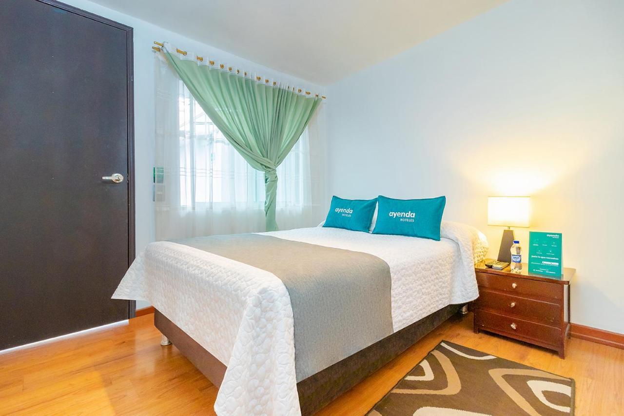 Ayenda 1080 Bogota Alpes Castellana Bed & Breakfast Exterior photo