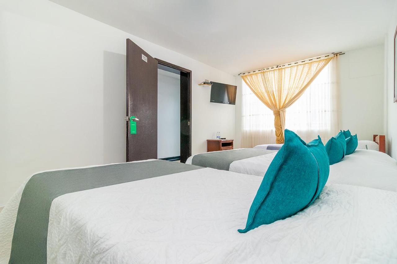 Ayenda 1080 Bogota Alpes Castellana Bed & Breakfast Exterior photo